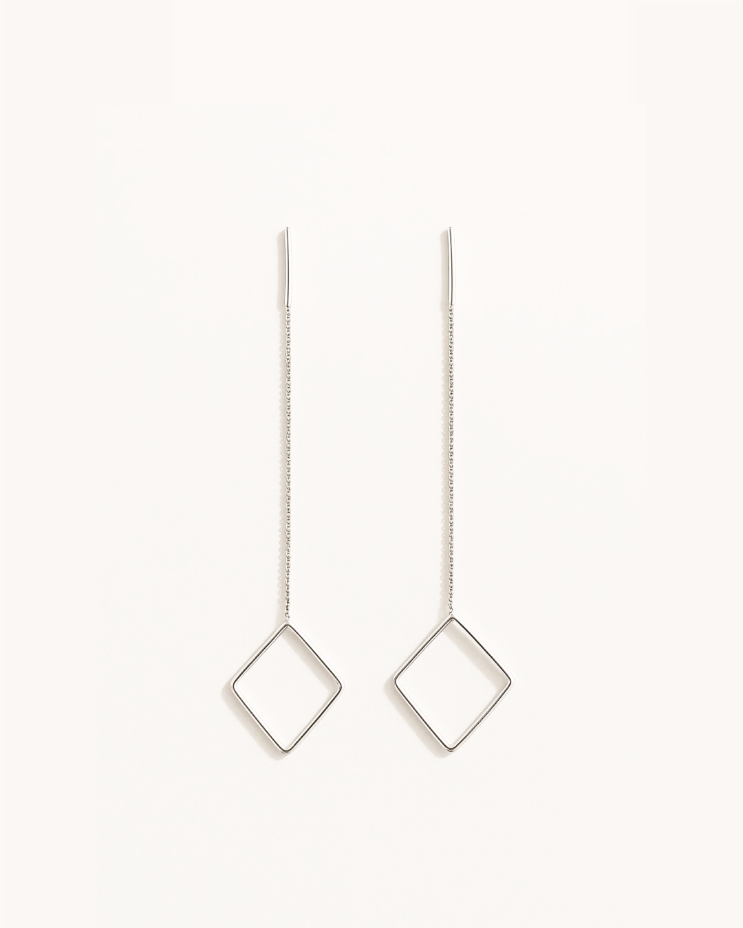 Cathrine – Diamond Threader Earrings