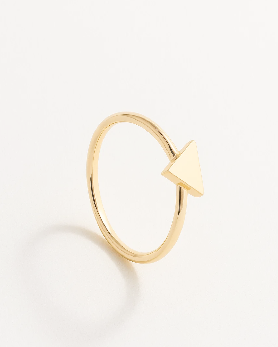 Keyla – Geometric Triangle Ring