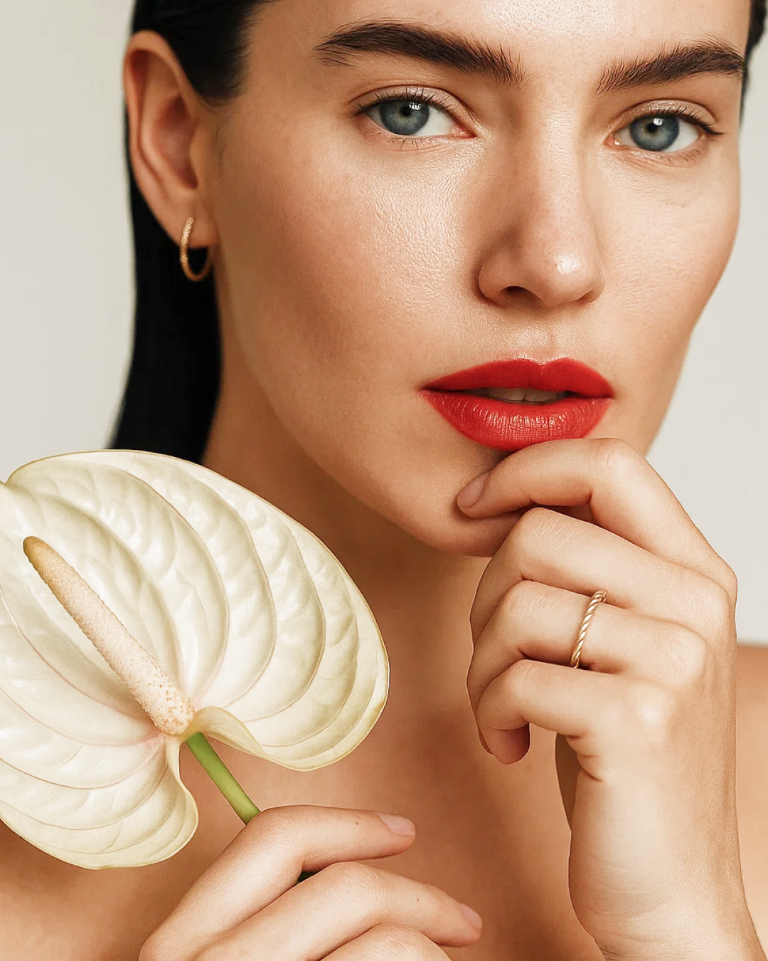 Leni – Delicate Twist Ring