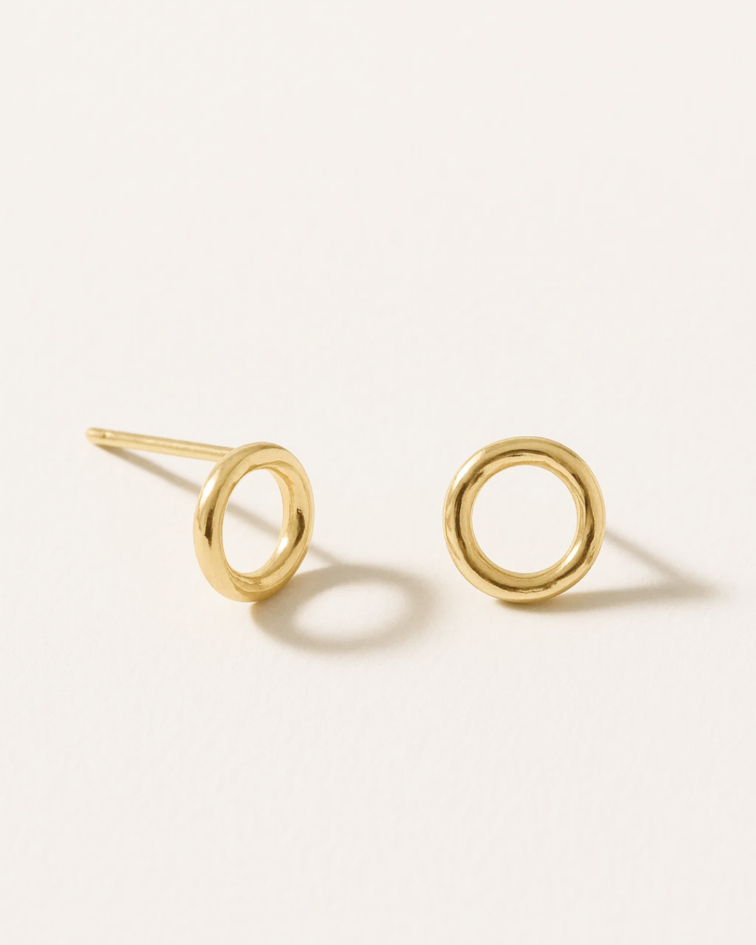 Anna – Textured Circle Earrings
