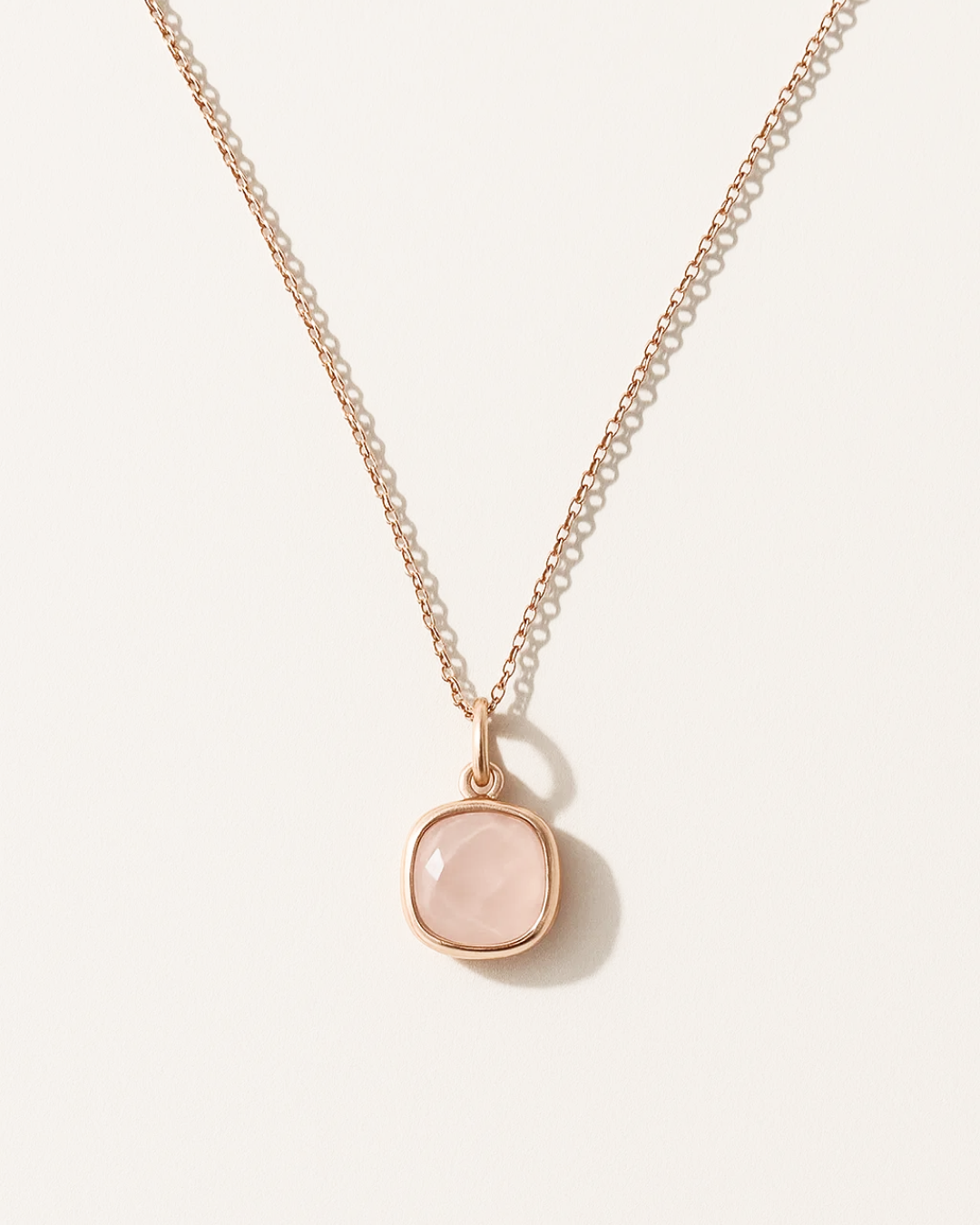 Arianna – Cushion Gem Necklace