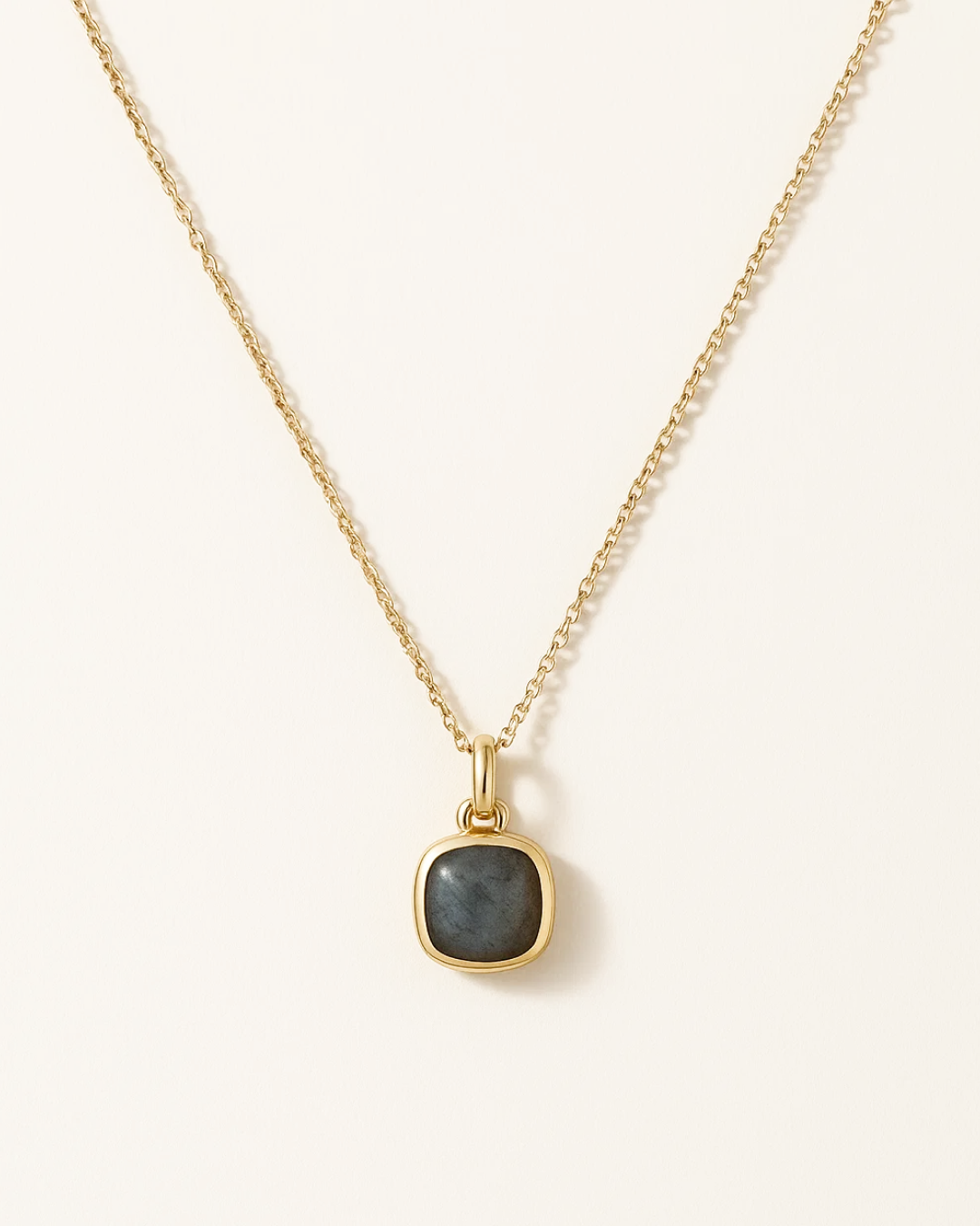 Arianna – Cushion Gem Necklace