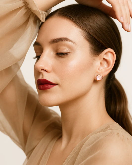 Arianna – Cushion Gem Studs