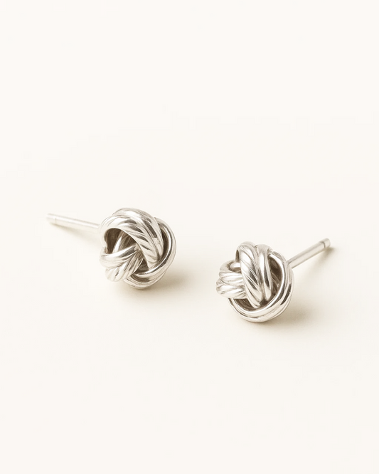 Clara – Timeless Knot Earrings