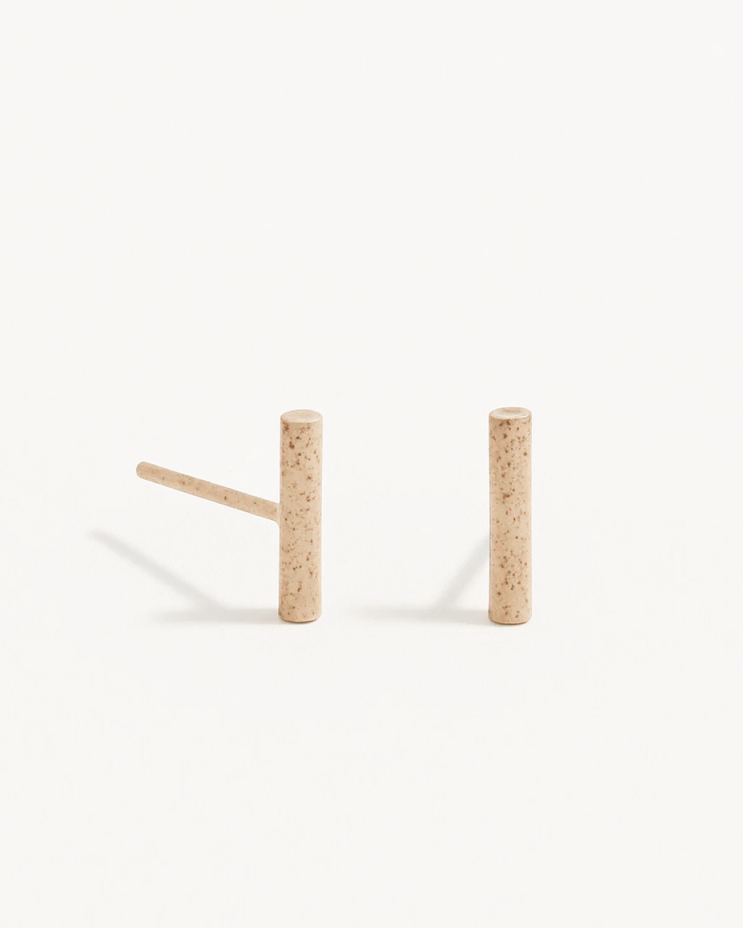 Gaby – Textured Modern Bar Earrings