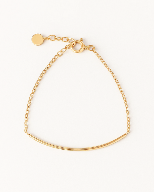 Isla – A Quiet Arc of Grace Bracelet