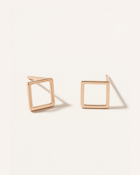 Lotta – Geometric Clarity Earrings