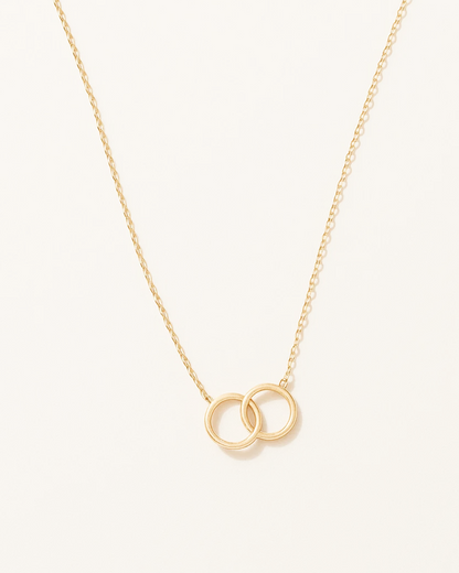 Mary – Elegant Interlocking Circles Necklace