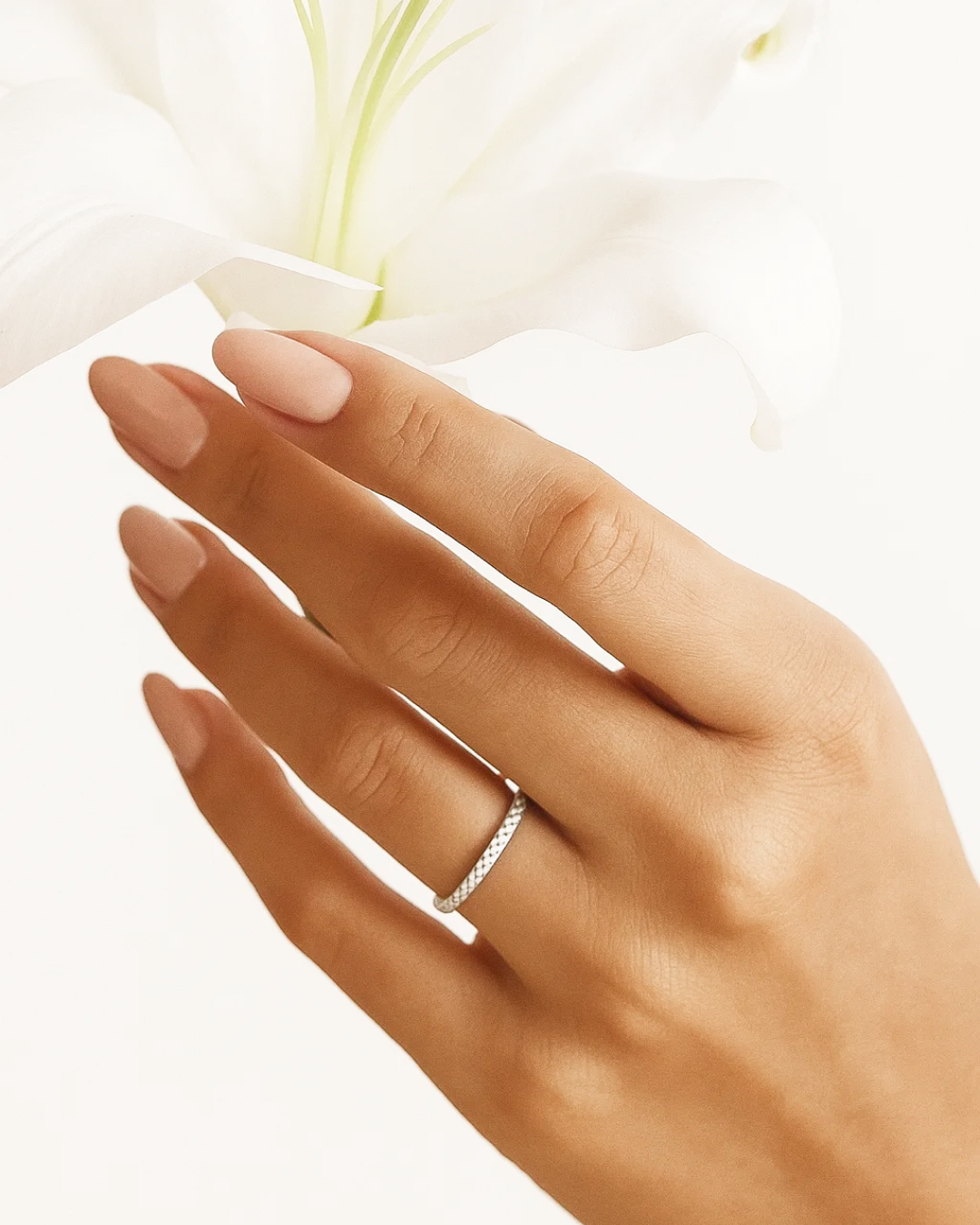 Nova – Subtle Shine Ring