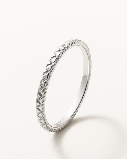 Nova – Subtle Shine Ring